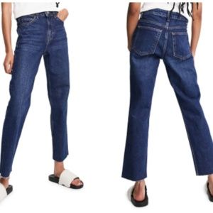 NWT TOPSHOP Raw Hem Straight Leg Jeans